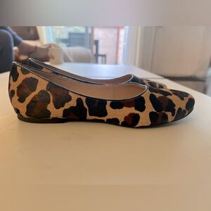 French Sole leopard round-toed flats